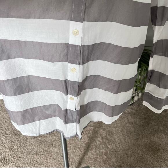 Banana Republic Soft Wash Striped Boyfriend Button Down Shirt - Picture 4 of 8